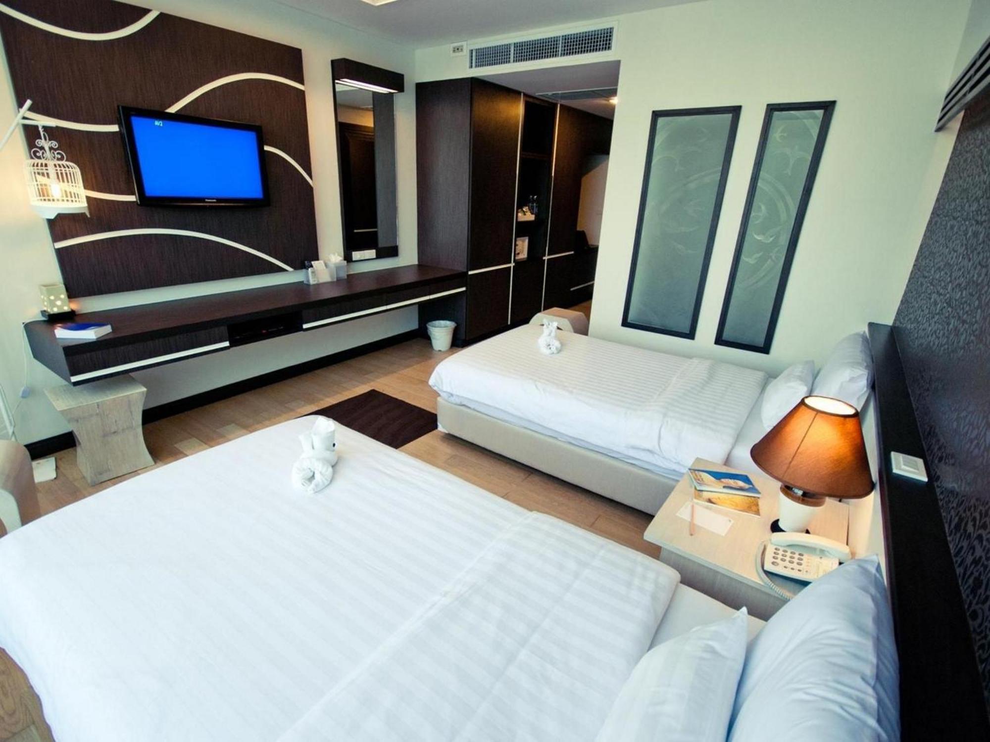 A-Te Chumphon Hotel - Sha Plus Zewnętrze zdjęcie